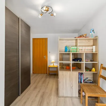 Dents-rousses E2 - 5 Pers - * Siviez