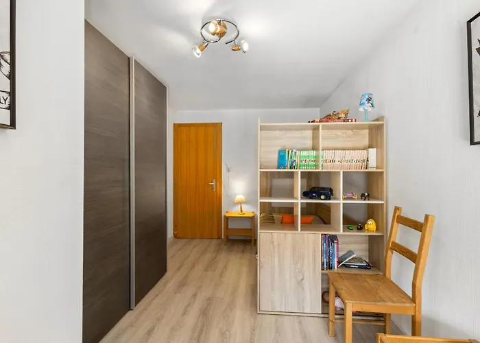 Dents-rousses E2 - 5 Pers - * Siviez